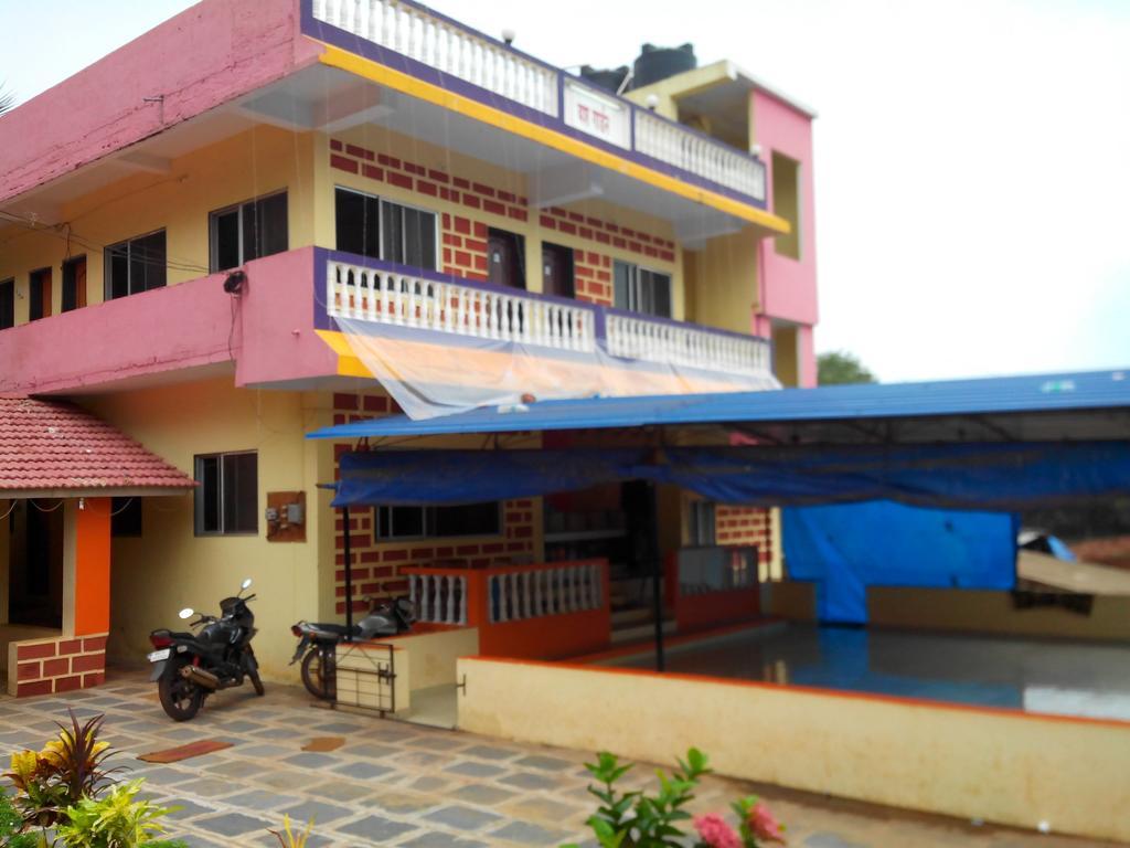 Hotel Yash Garden Residency Ganpatipule Exterior foto